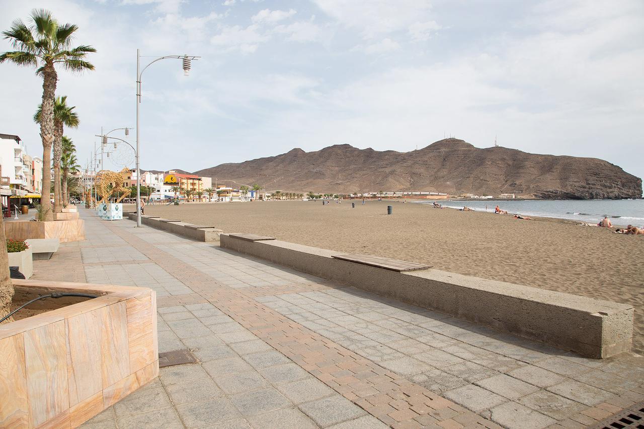 Apartamento Con Ascensor Gran Tarajal Playa Apartment Exterior photo